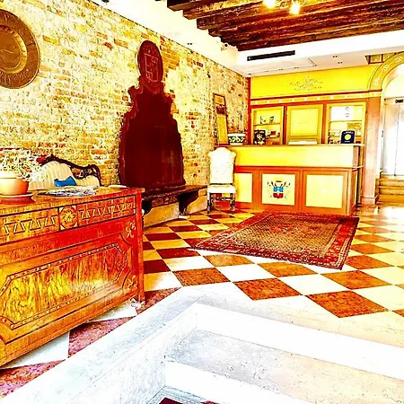 Ca' Dei Polo Hotel