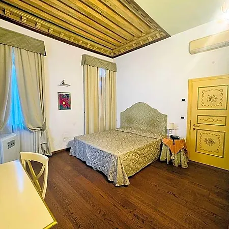 Ca' Dei Polo 3* Venedig