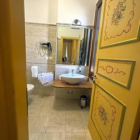Ca' Dei Polo Hotel 3*