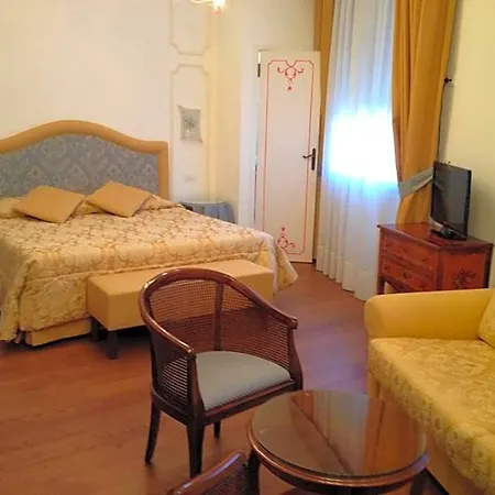 Hotel Ca' Dei Polo 3*